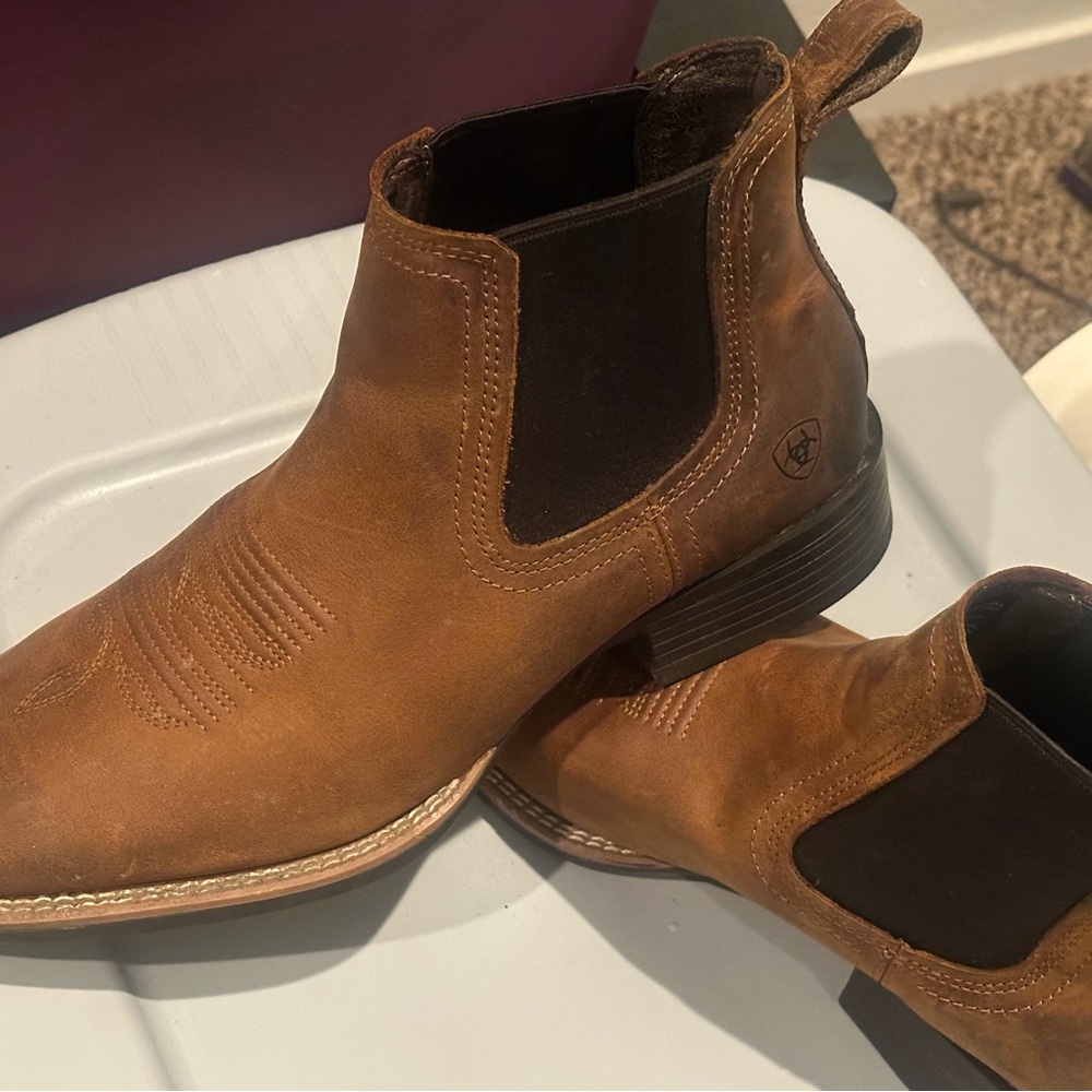 Ariat Men's Tan Leather Ankle Boots